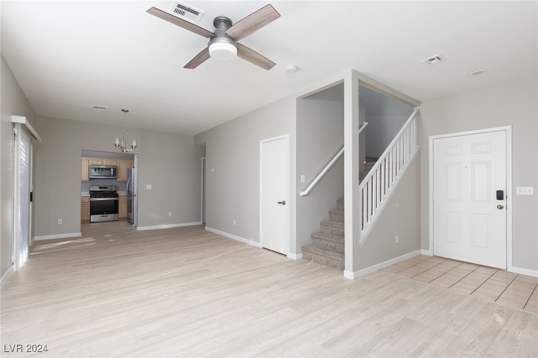 1477 Summer Glow Avenue