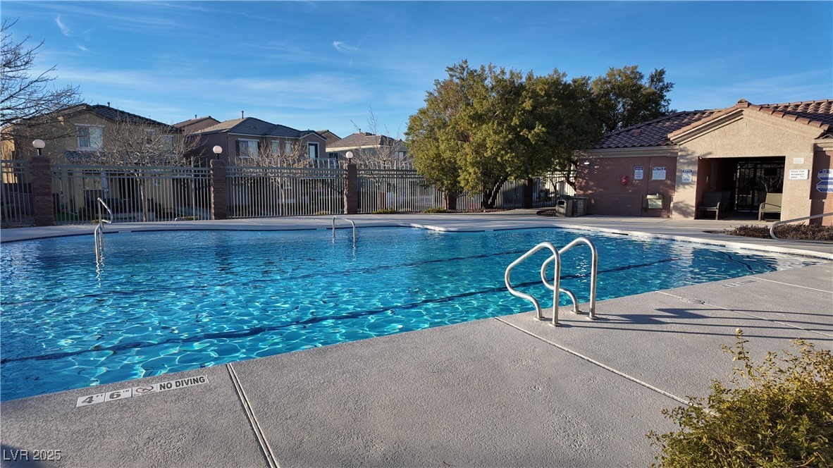 6641 Hurkling Stone Avenue