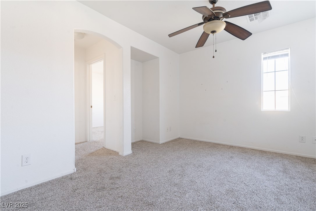 6641 Hurkling Stone Avenue