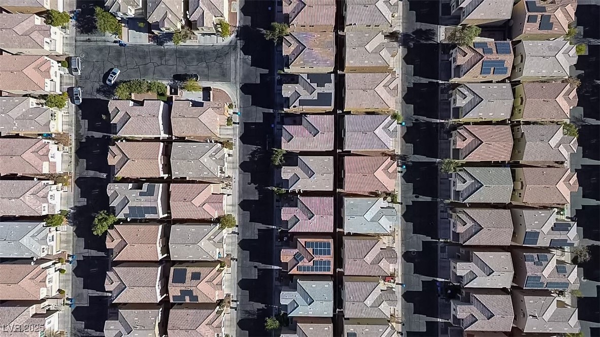 6641 Hurkling Stone Avenue