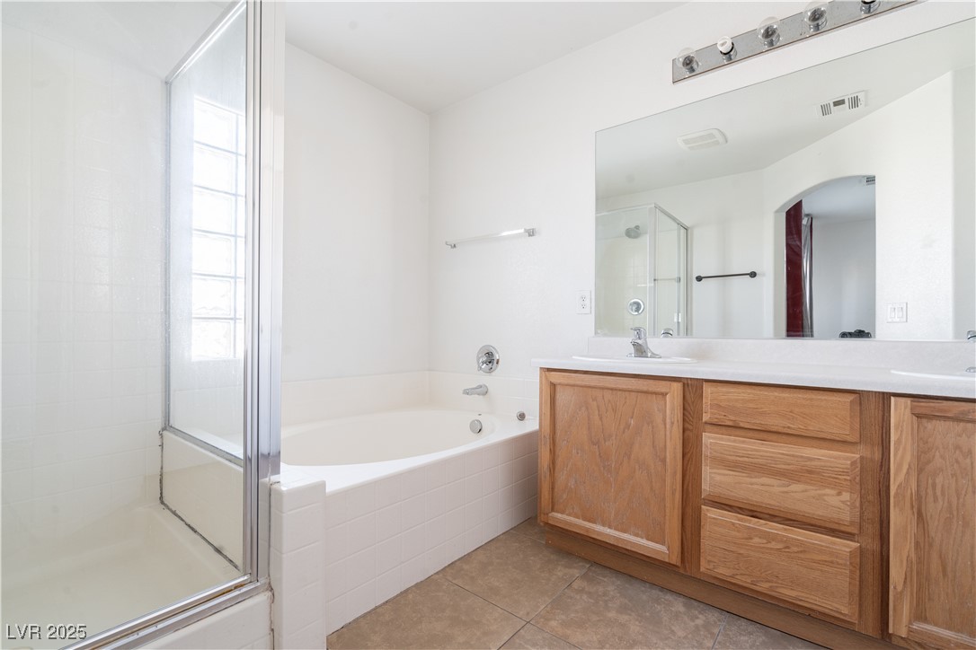 6641 Hurkling Stone Avenue