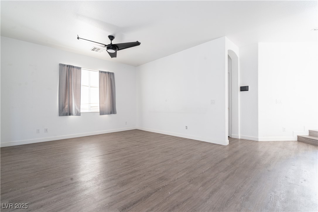 6641 Hurkling Stone Avenue