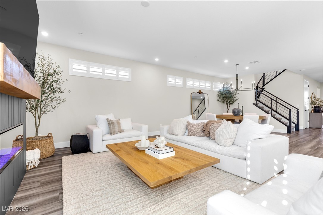 2493 Verdello Street