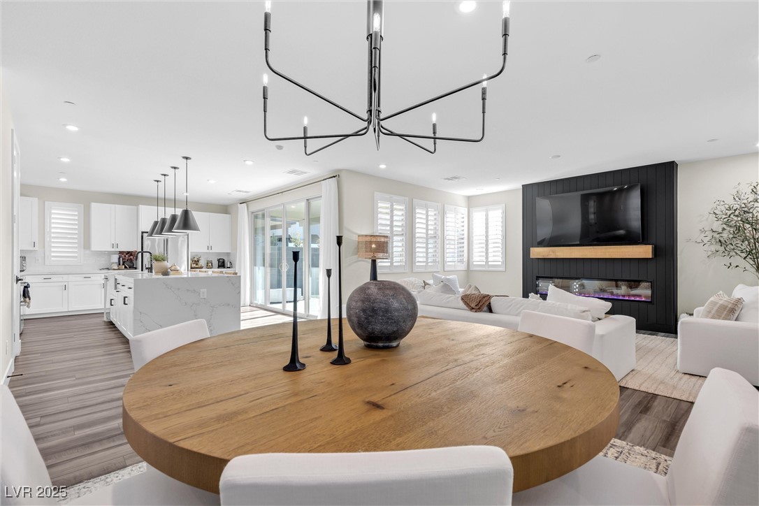 2493 Verdello Street