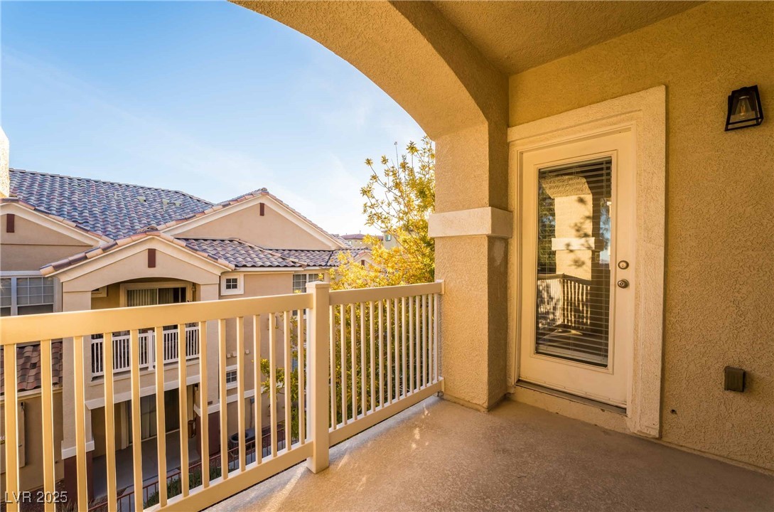 5855 Valley Drive 2161