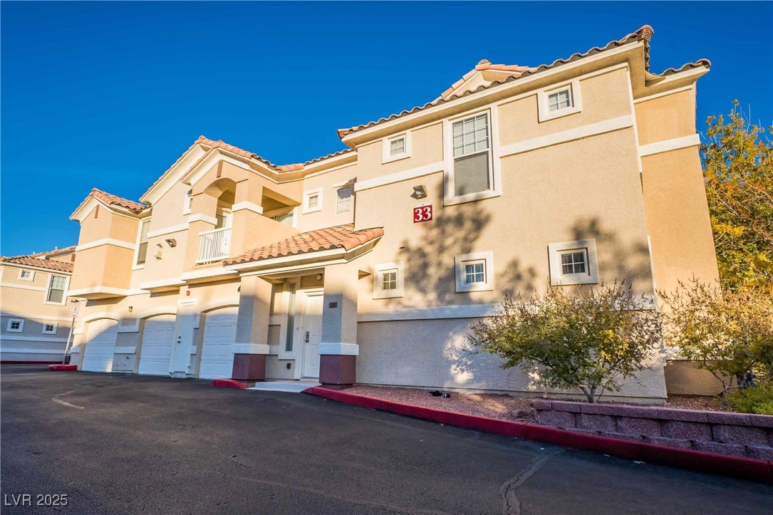 5855 Valley Drive 2161