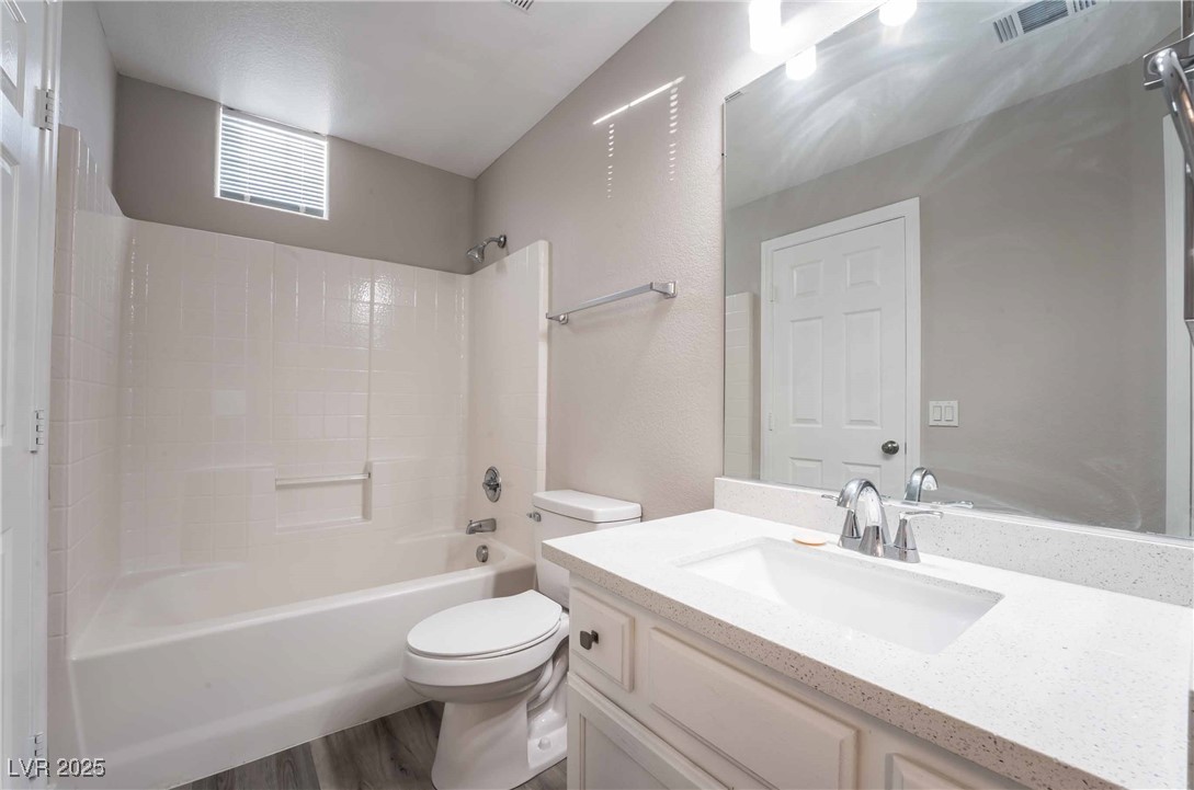 5855 Valley Drive 2161