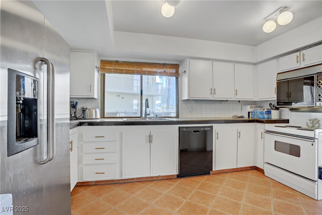 205 East Harmon Avenue 306