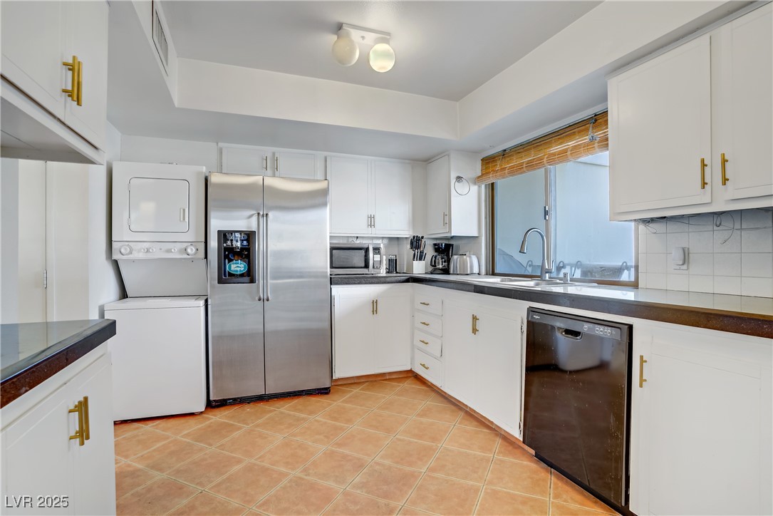 205 East Harmon Avenue 306