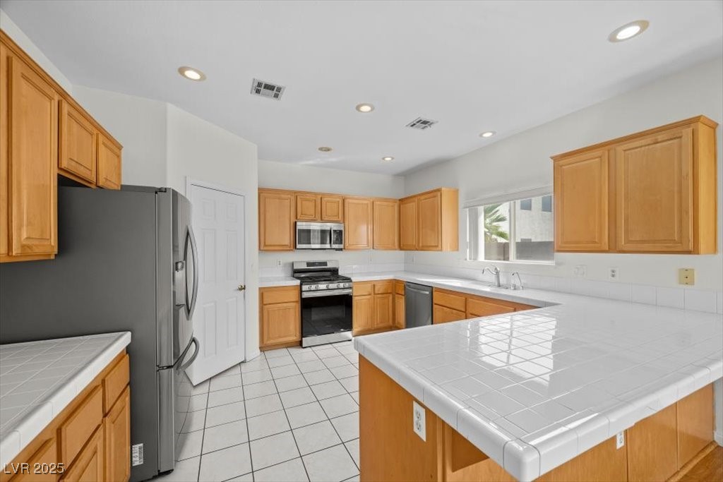 3600 North Tomsik Street