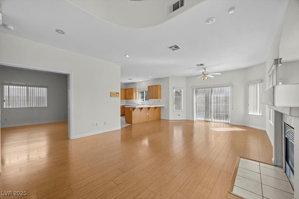 3600 North Tomsik Street