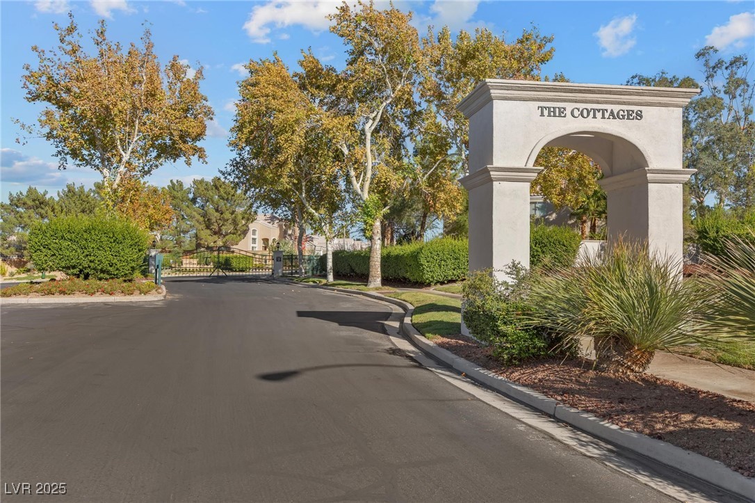 2524 New Salem Avenue