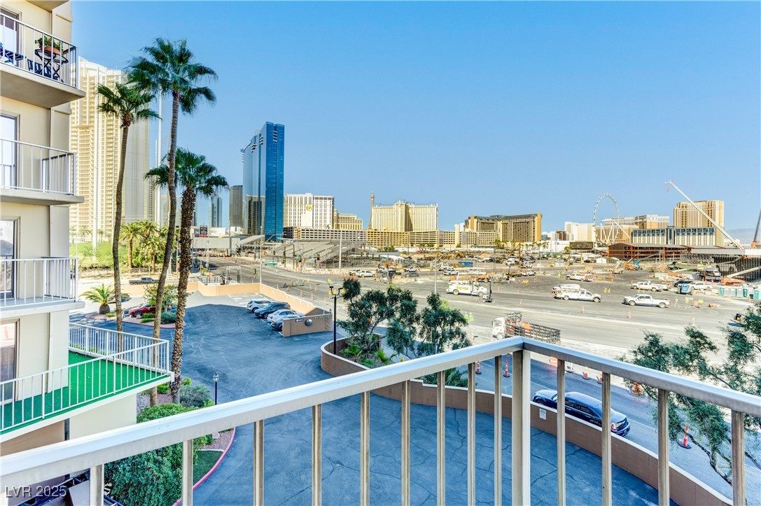 205 East Harmon Avenue 406