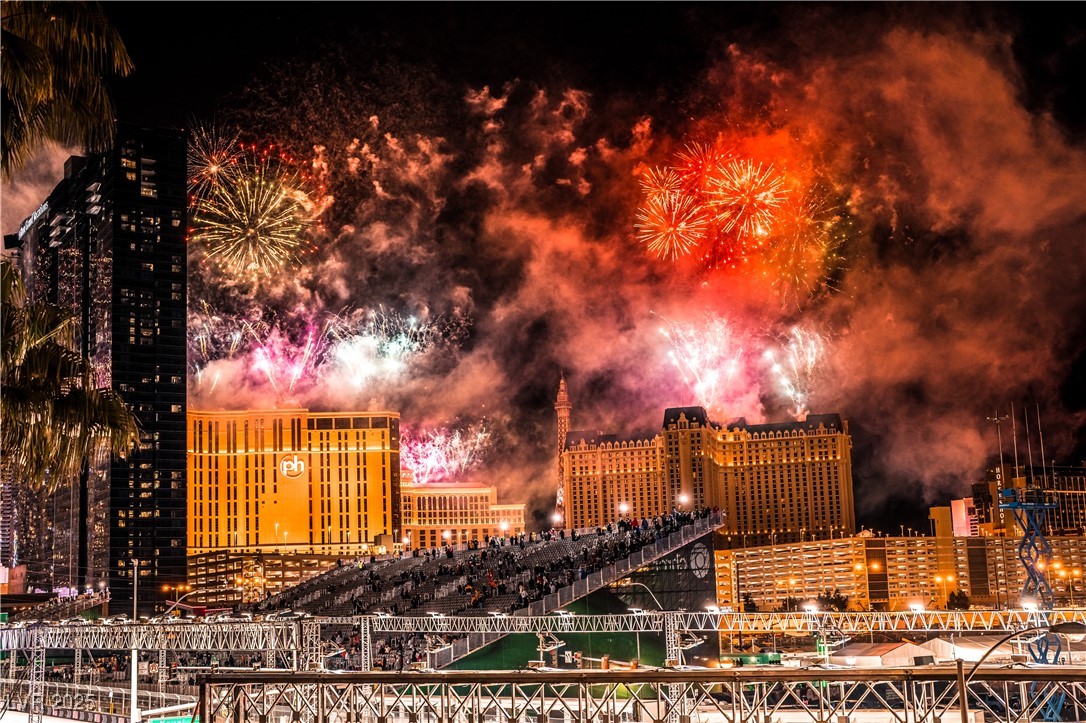 205 East Harmon Avenue 406