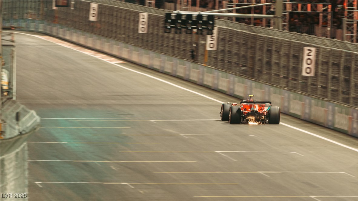 205 East Harmon Avenue 406