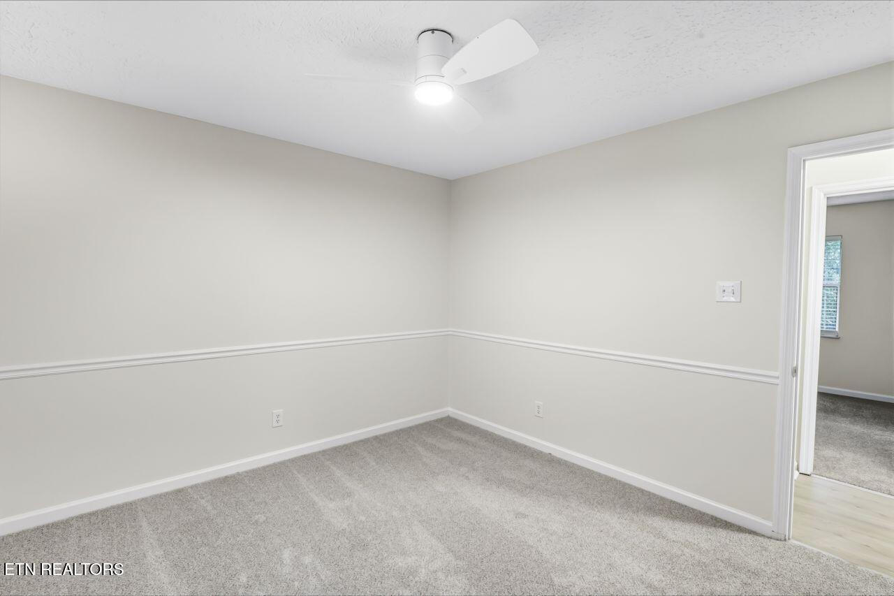 6011 Rolling Ridge Drive