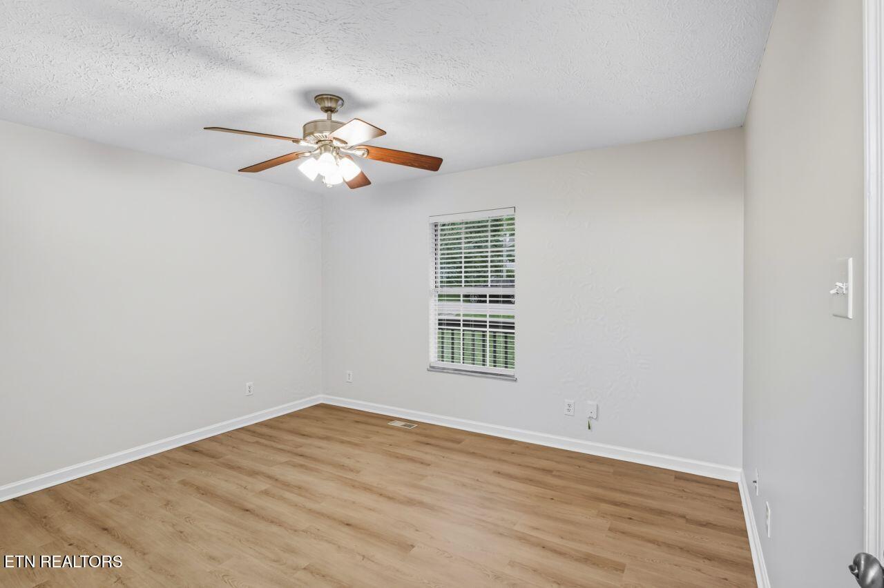 6011 Rolling Ridge Drive