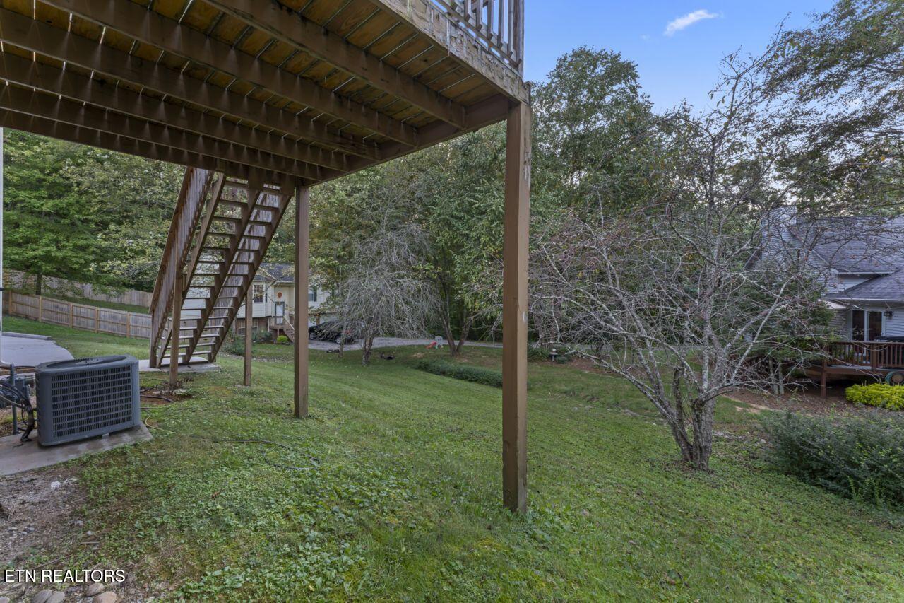 6011 Rolling Ridge Drive