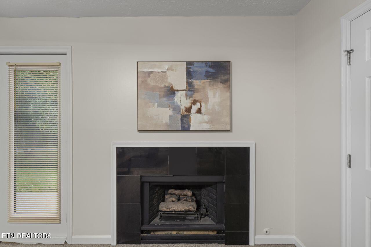 6011 Rolling Ridge Drive