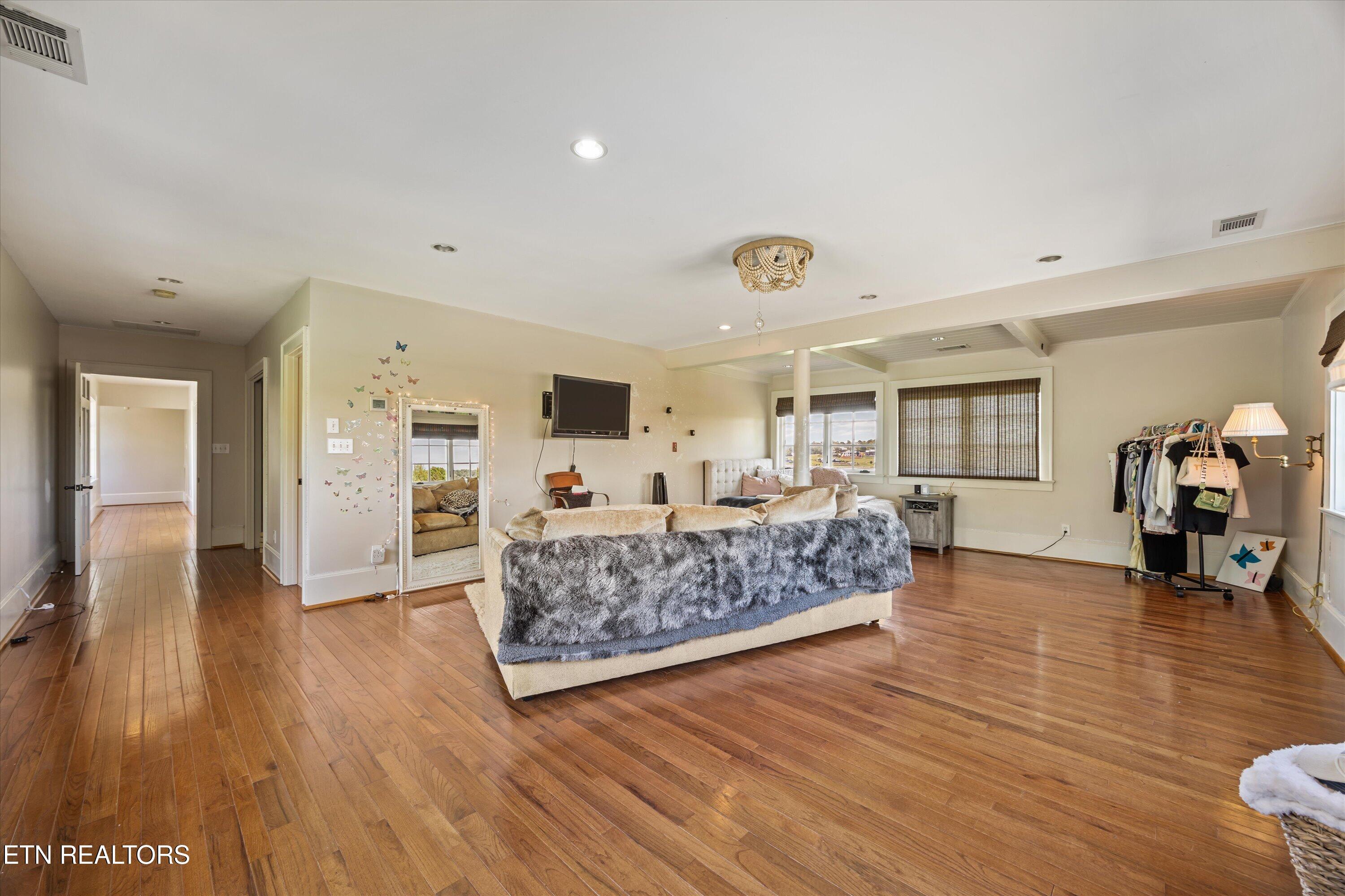 206 Osprey Point