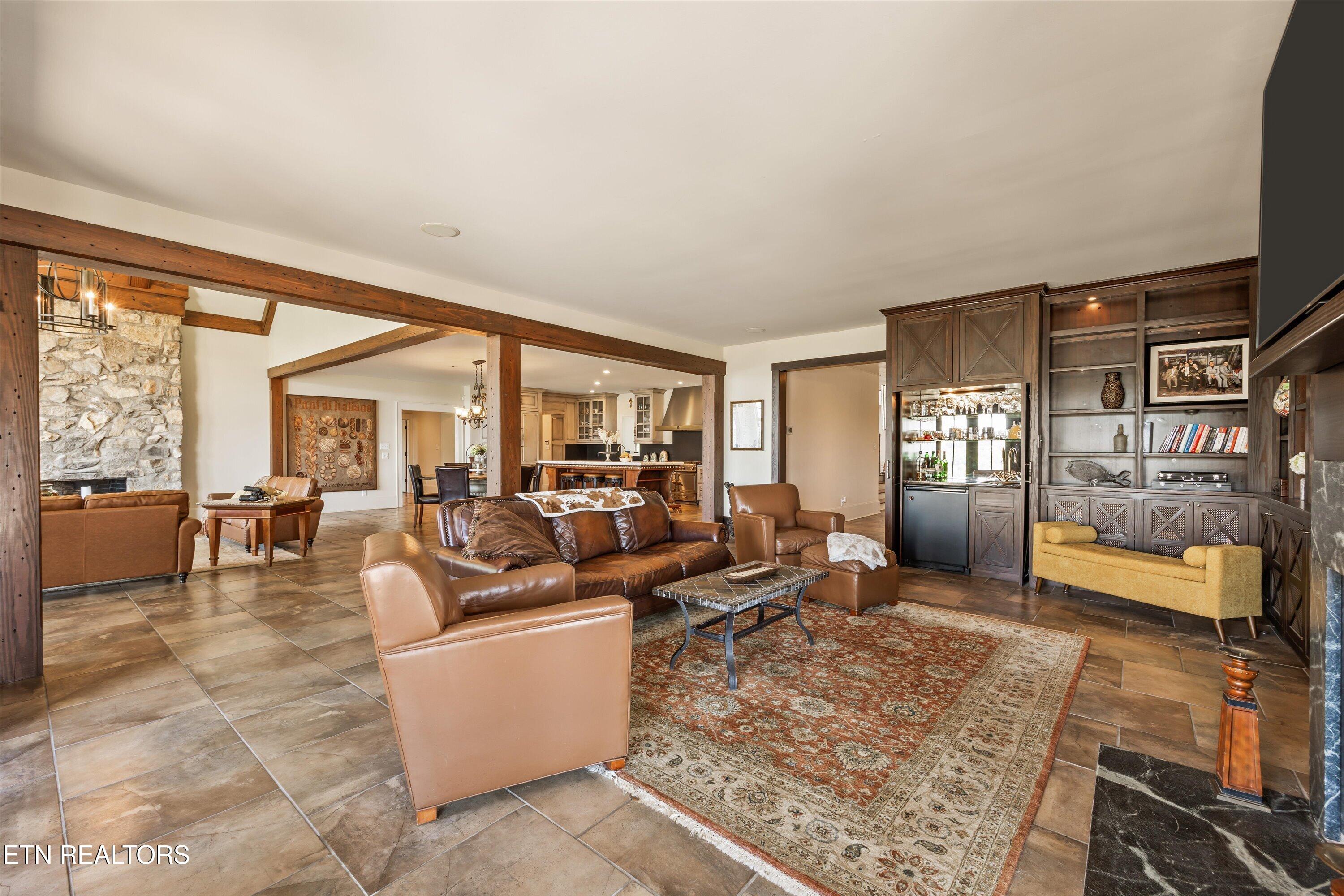 206 Osprey Point