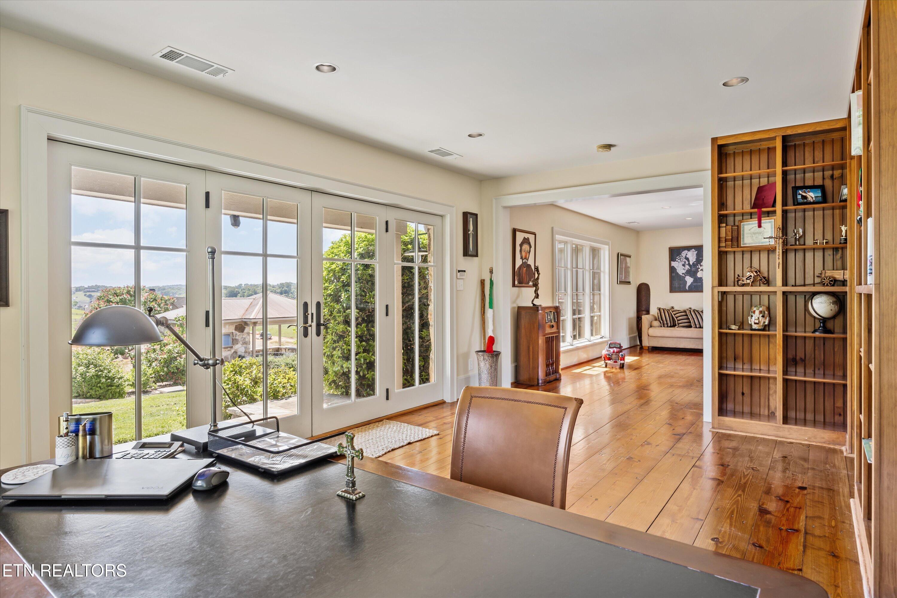 206 Osprey Point