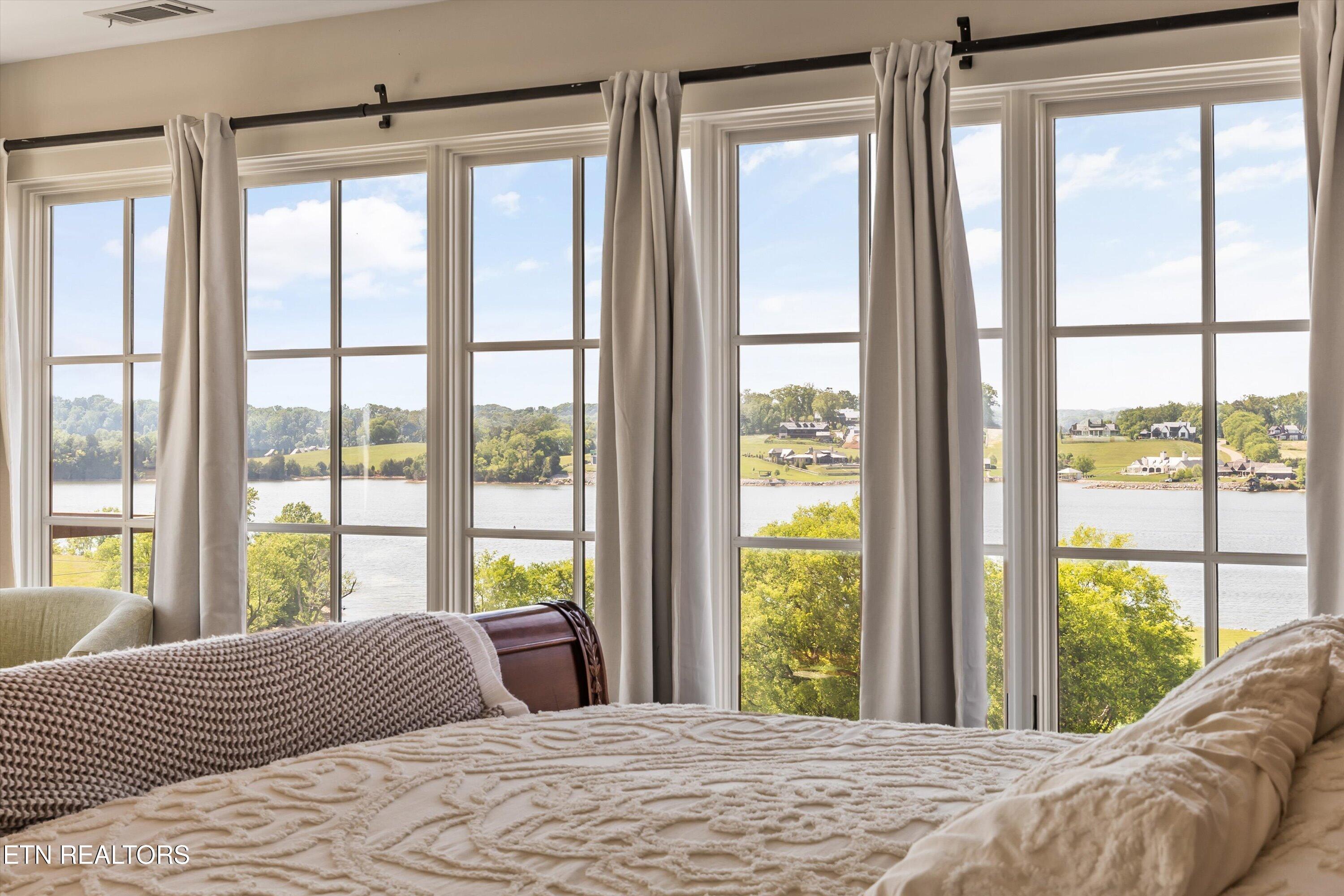 206 Osprey Point