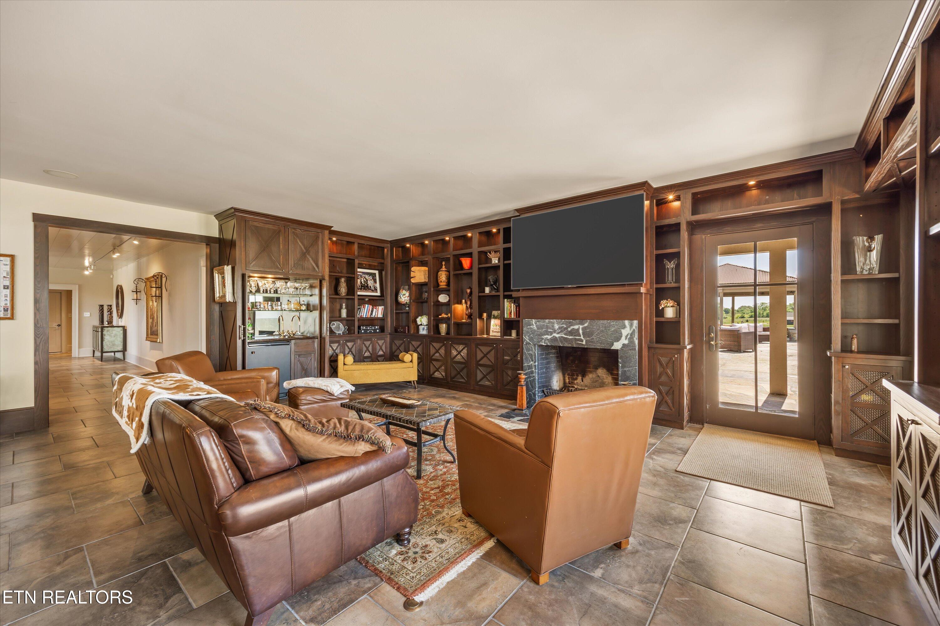 206 Osprey Point