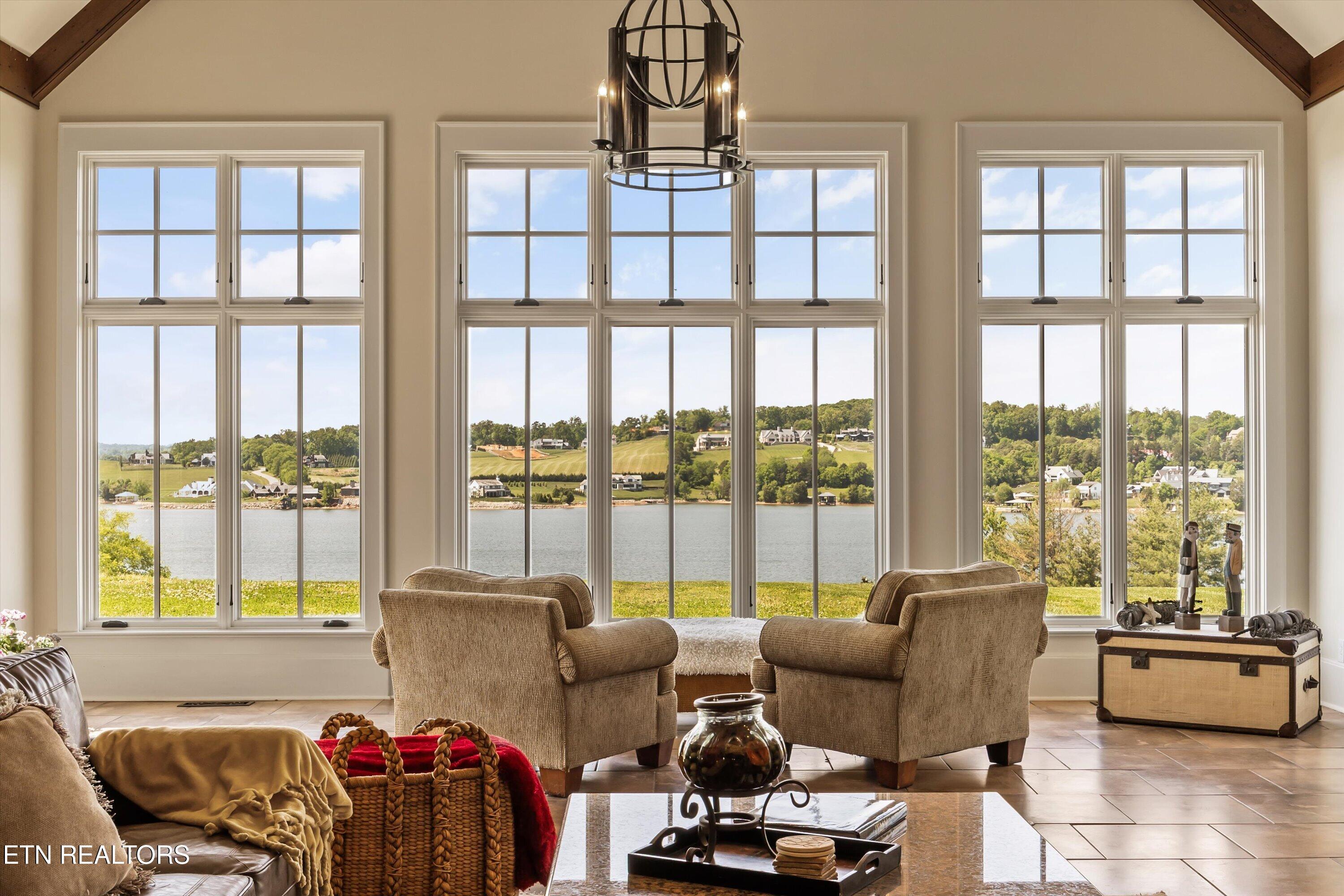 206 Osprey Point