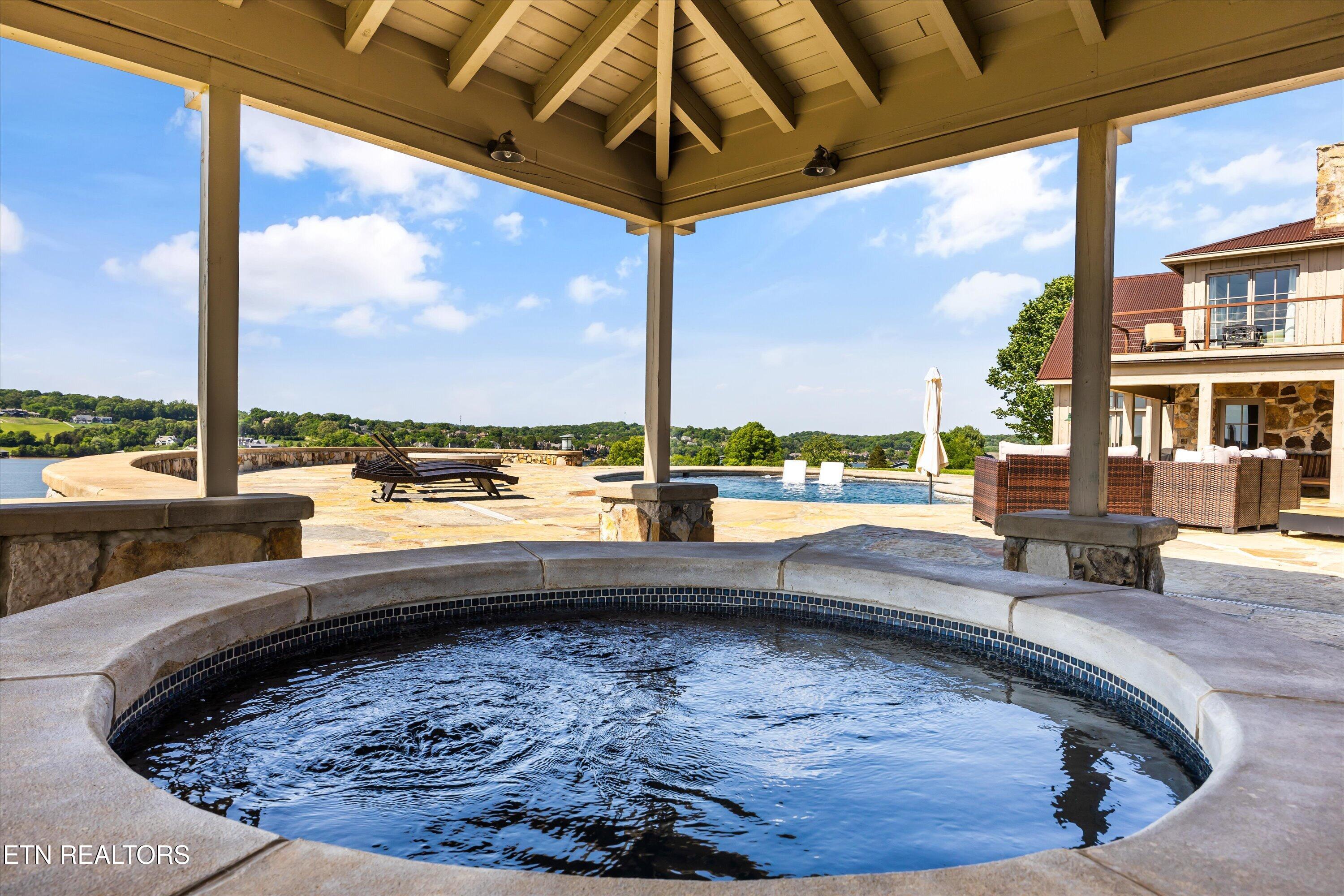 206 Osprey Point