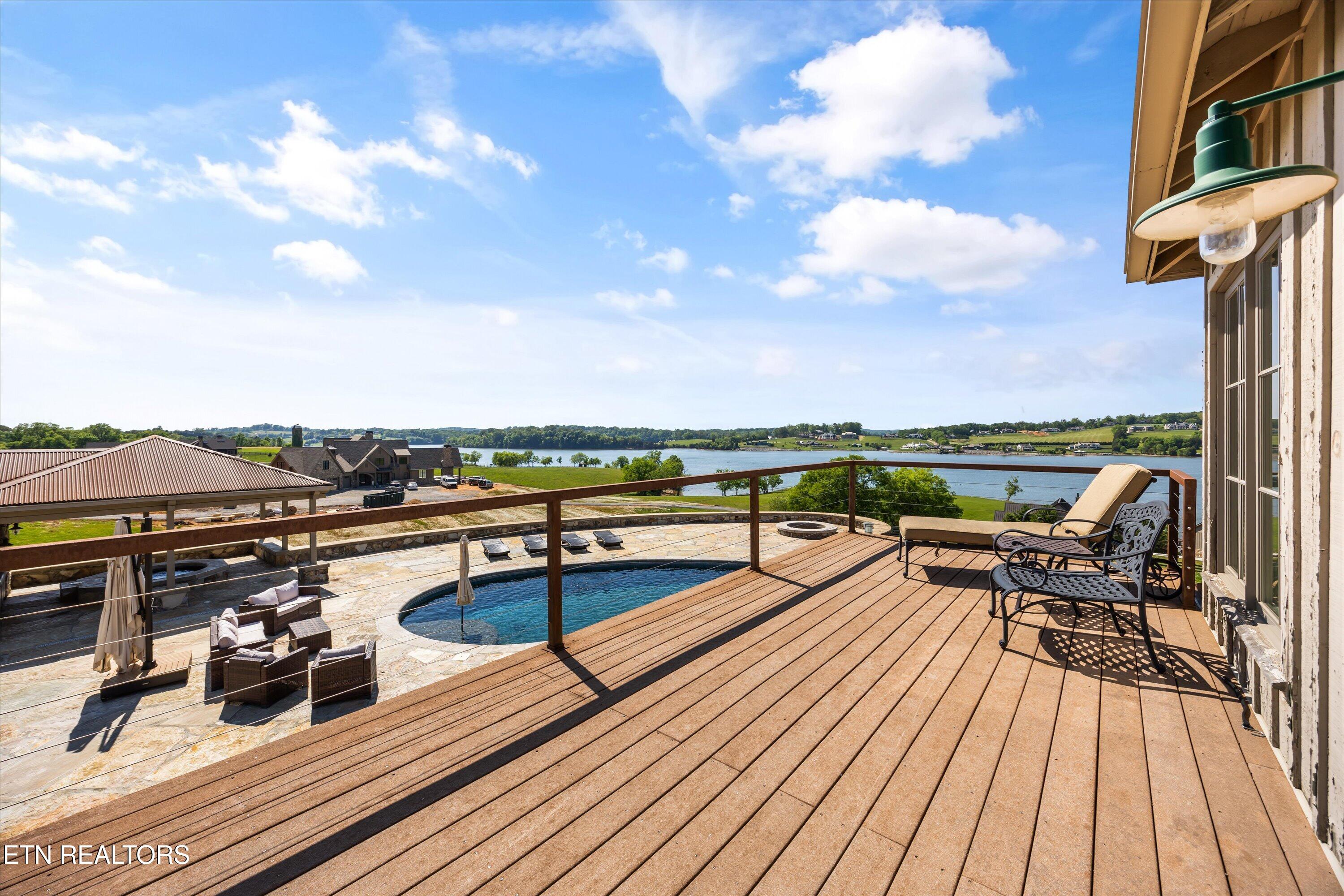 206 Osprey Point