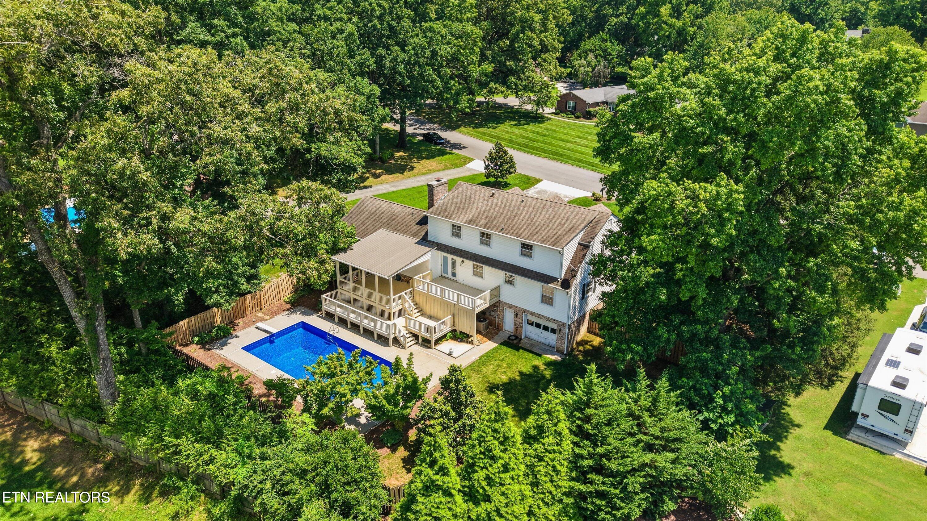 2345 Chesterfield Drive