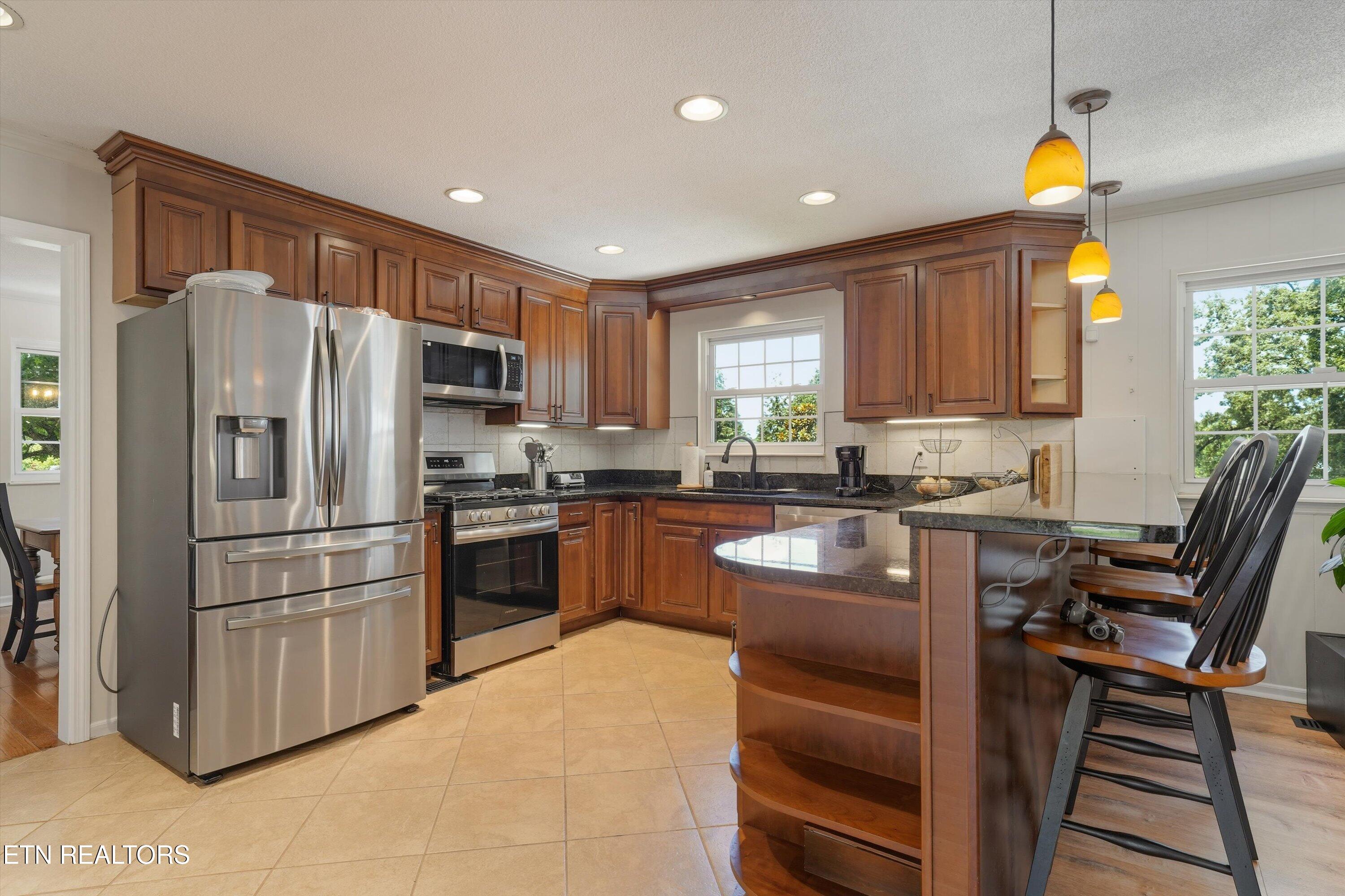 2345 Chesterfield Drive