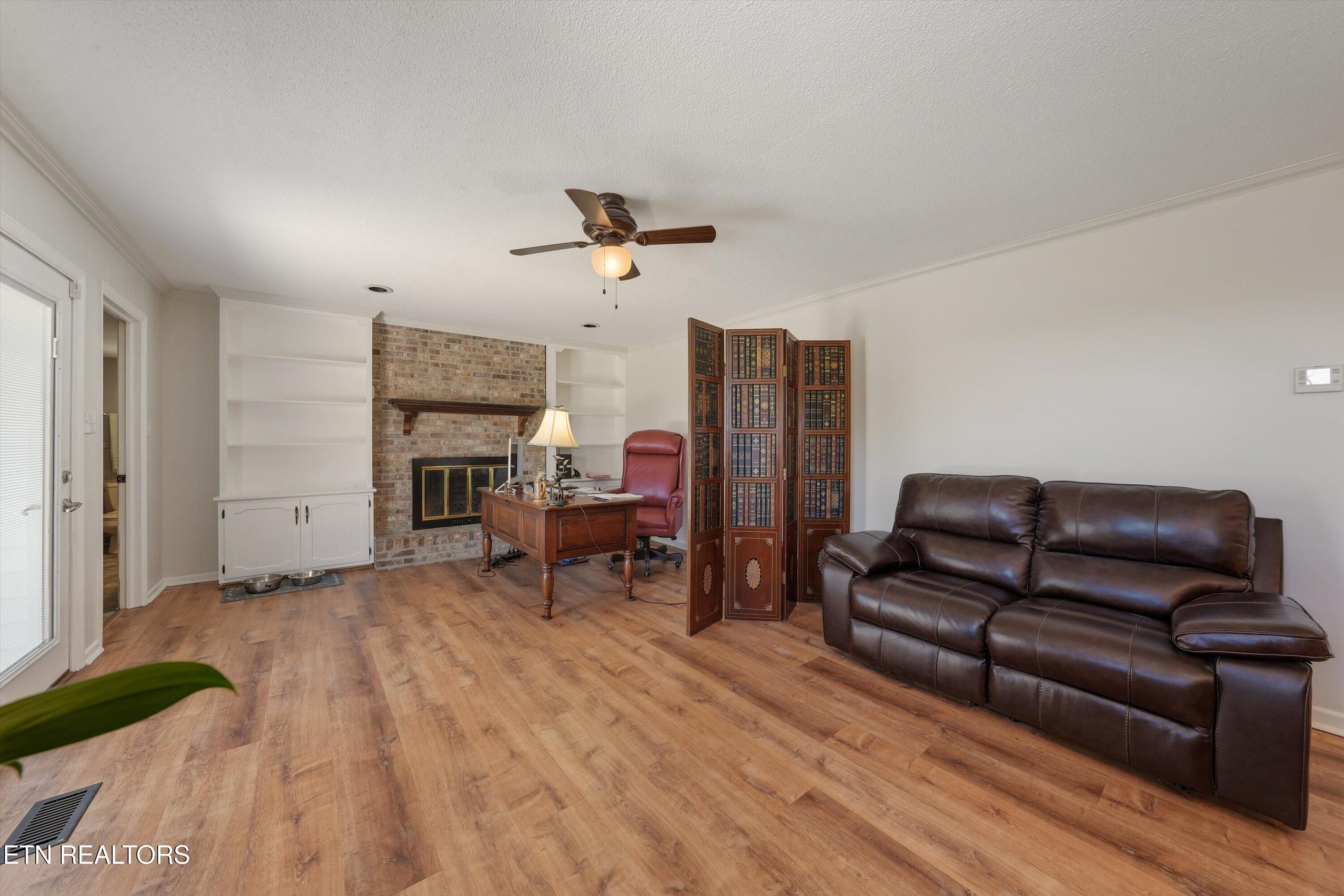 2345 Chesterfield Drive
