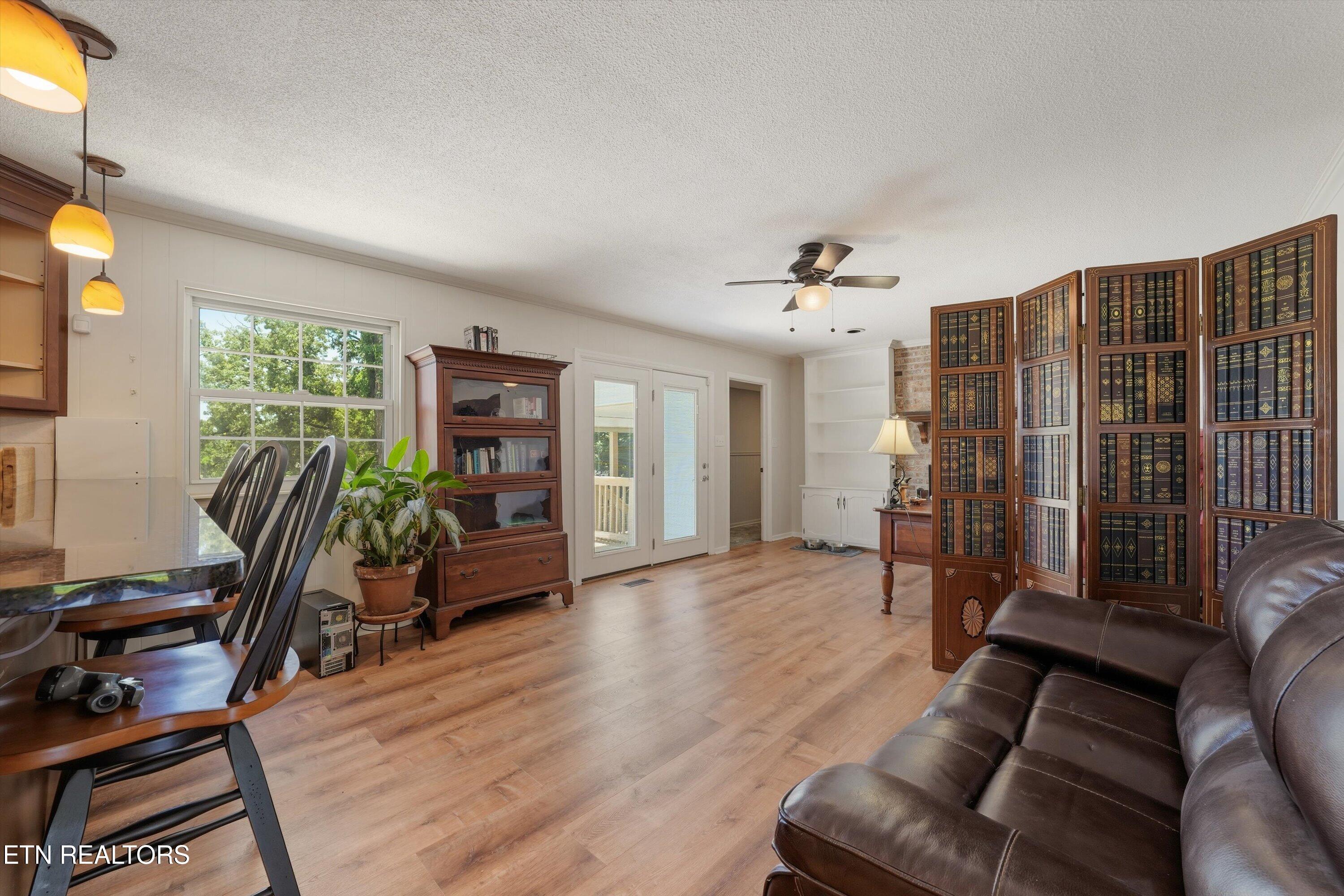 2345 Chesterfield Drive