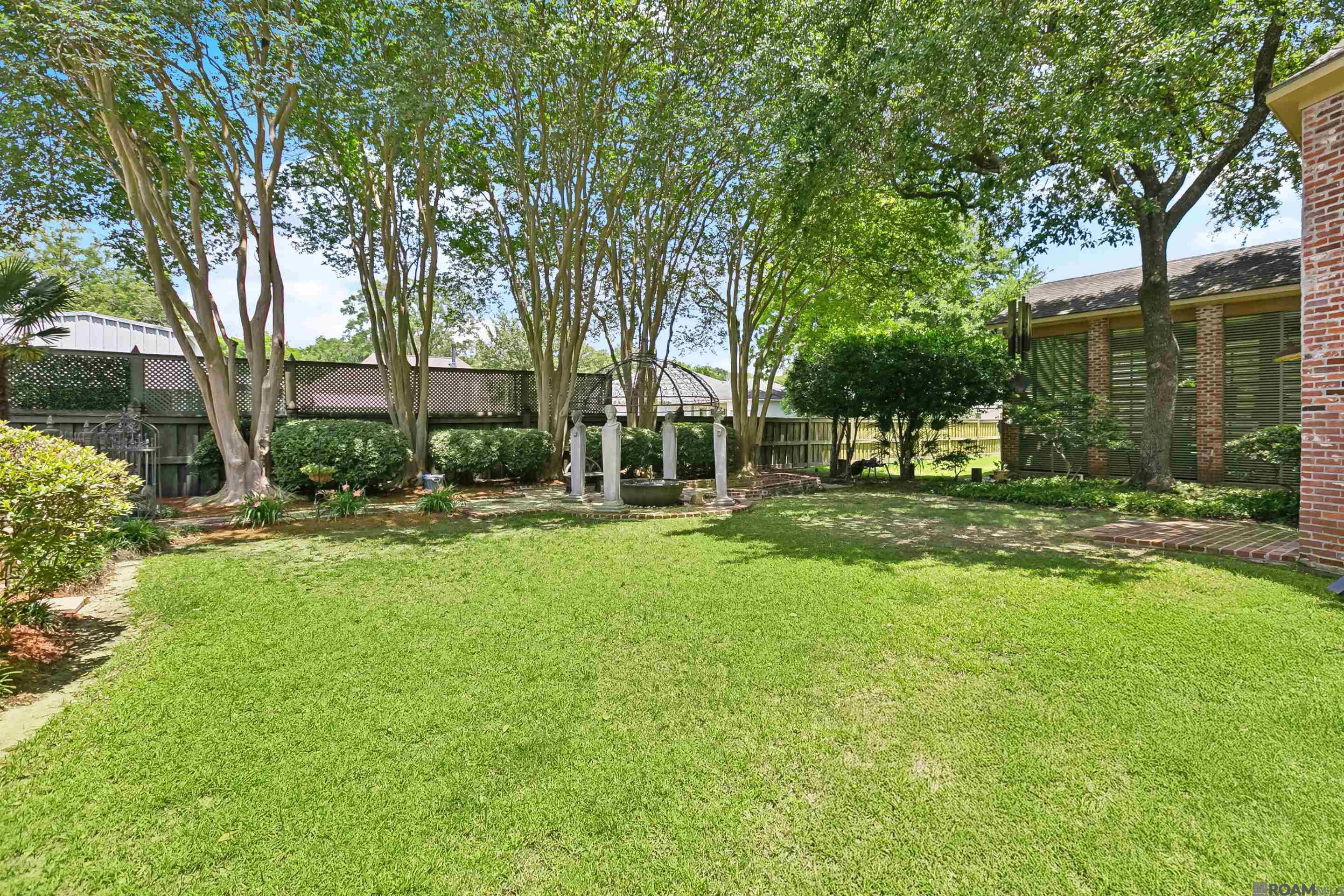 1906 Lansdown Drive