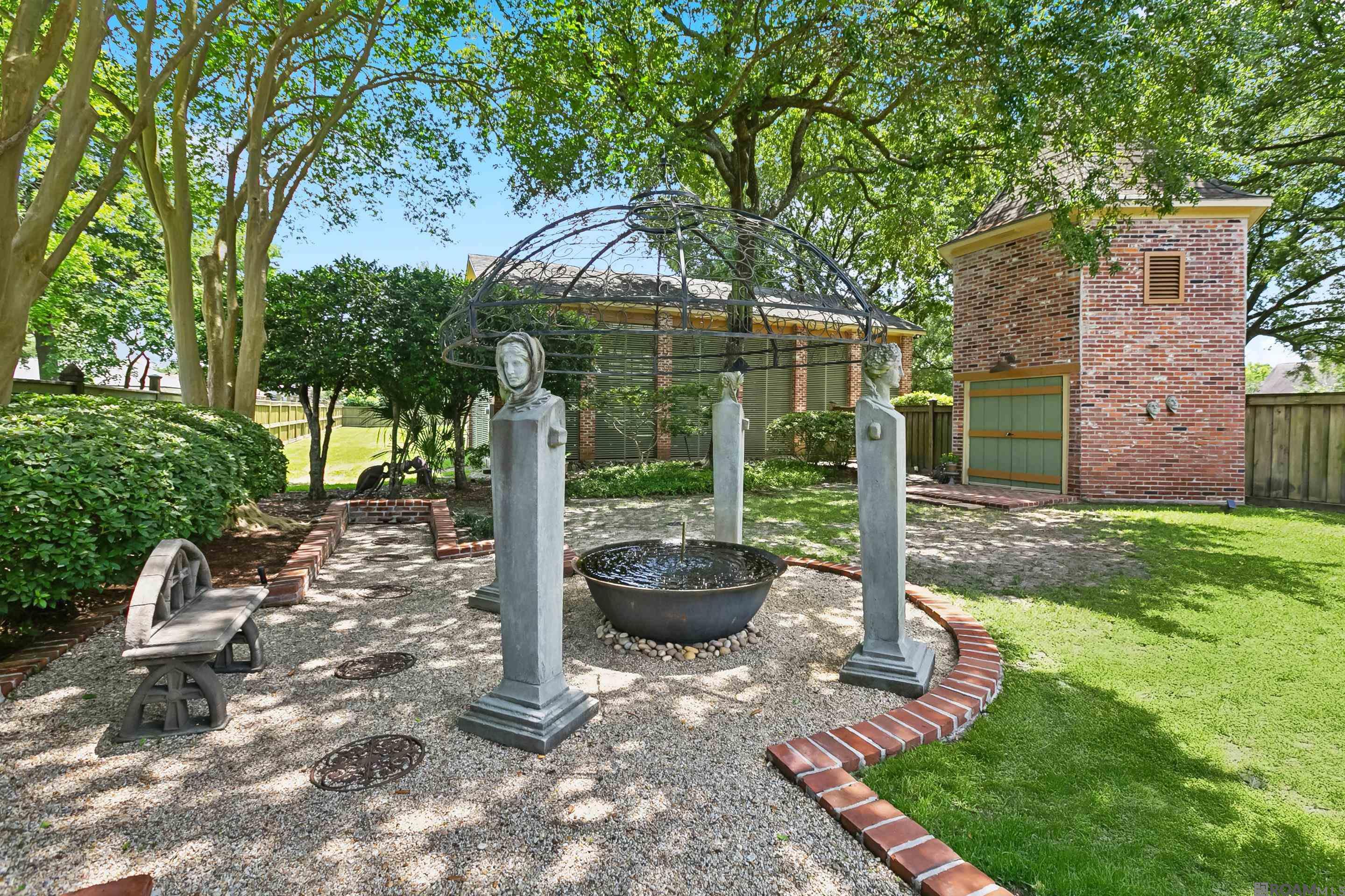 1906 Lansdown Drive