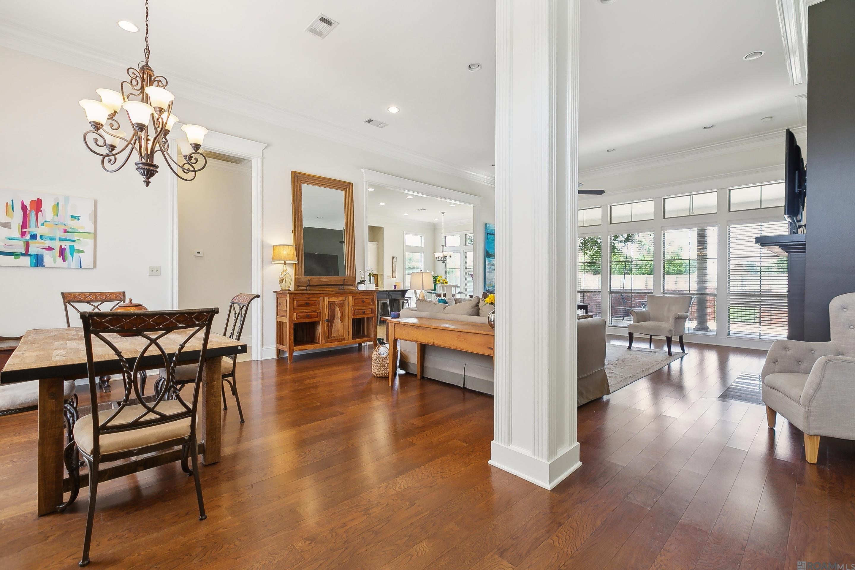 8595 Ormand Dr
