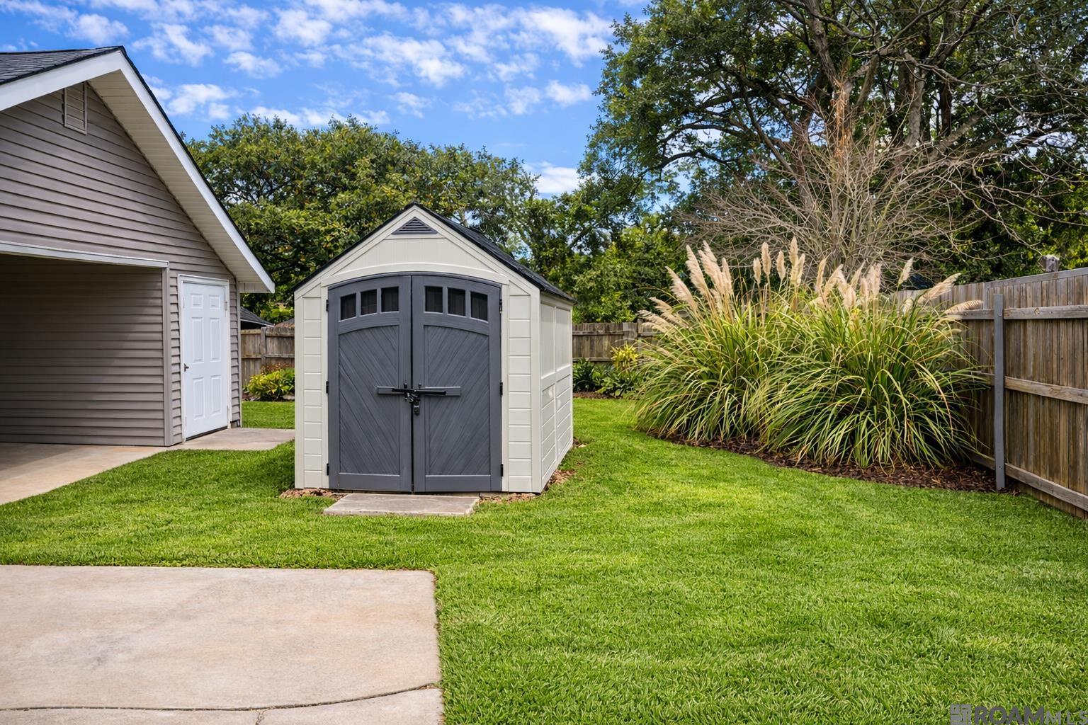 336 Seyburn Dr
