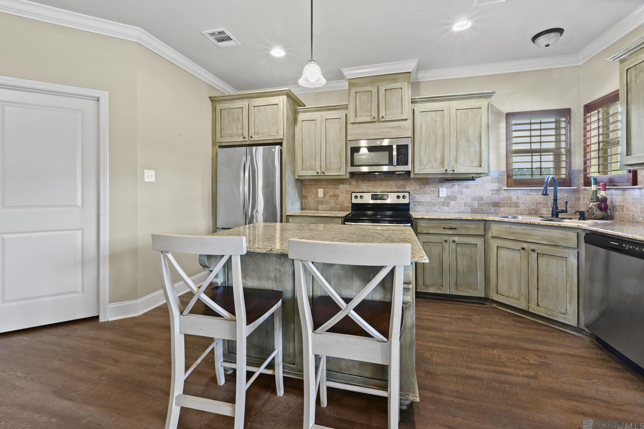 28274 Lake Bruin Dr