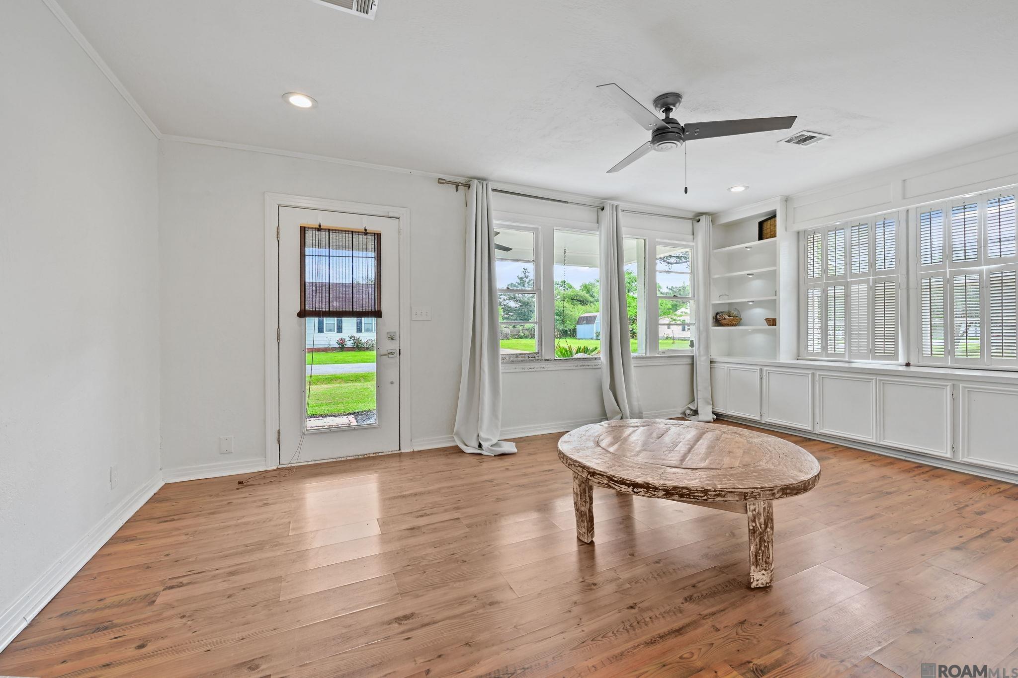 109 Morningside St