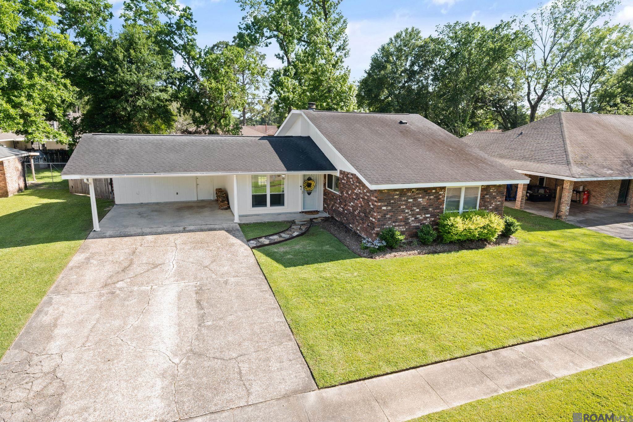 13902 Ouachita Ave