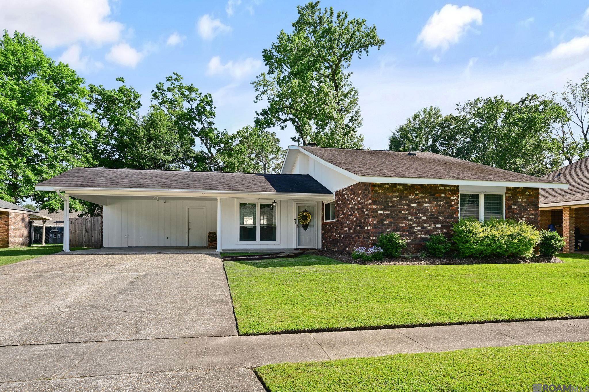 13902 Ouachita Ave