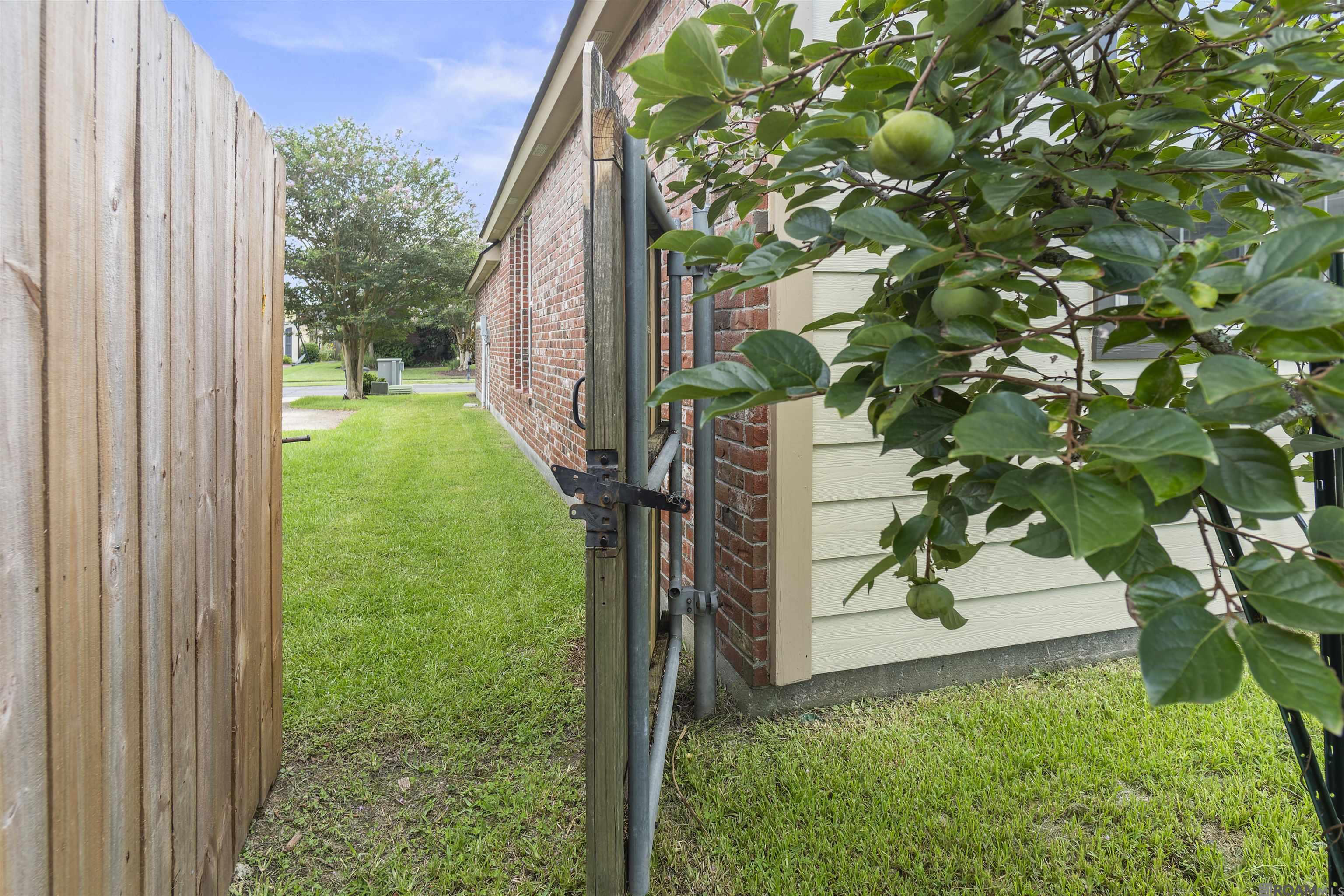 2129 Hillstone Dr