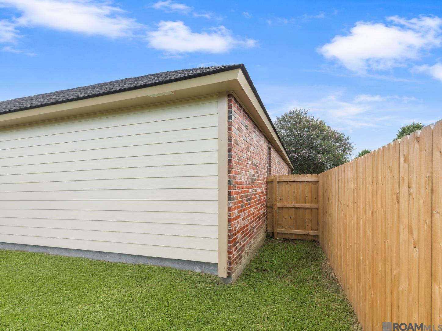 2129 Hillstone Dr