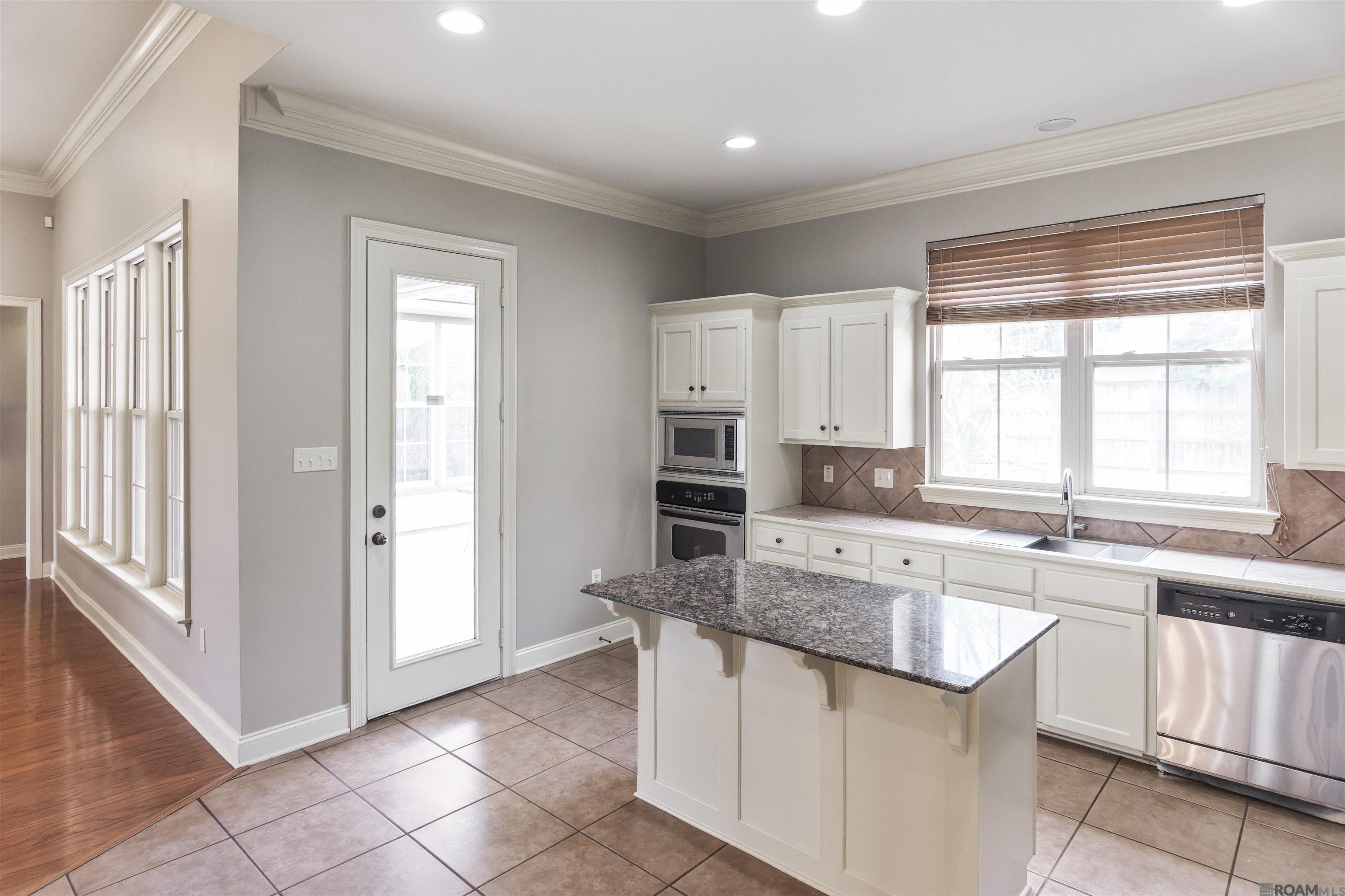 2129 Hillstone Dr
