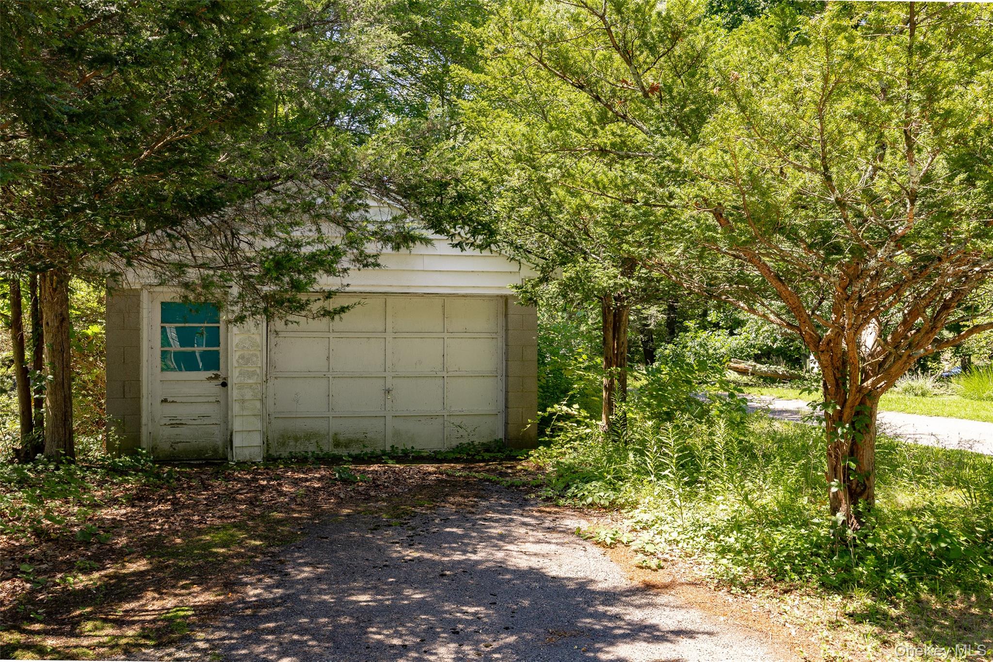 31 Lake Shore Drive