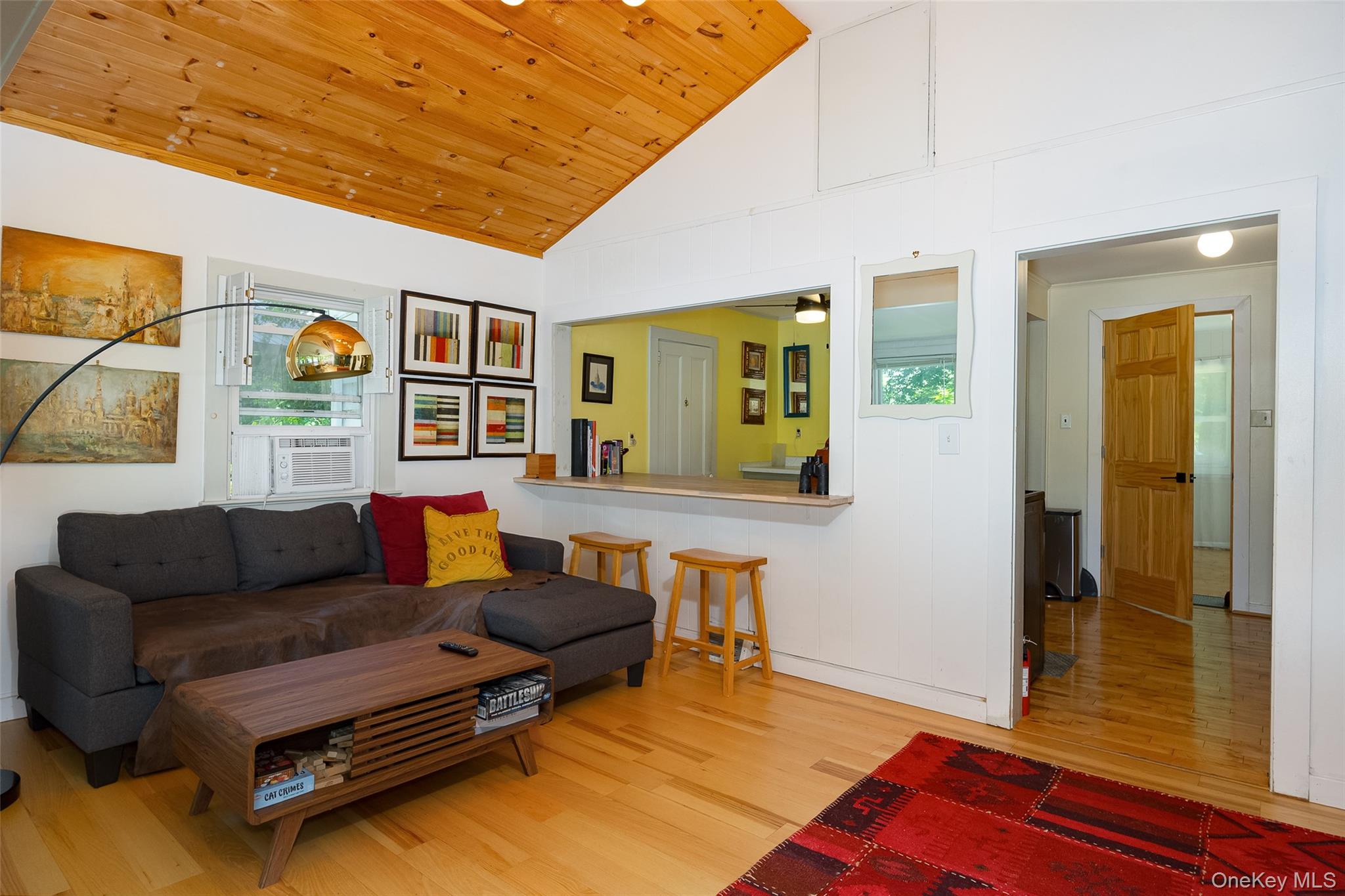 31 Lake Shore Drive