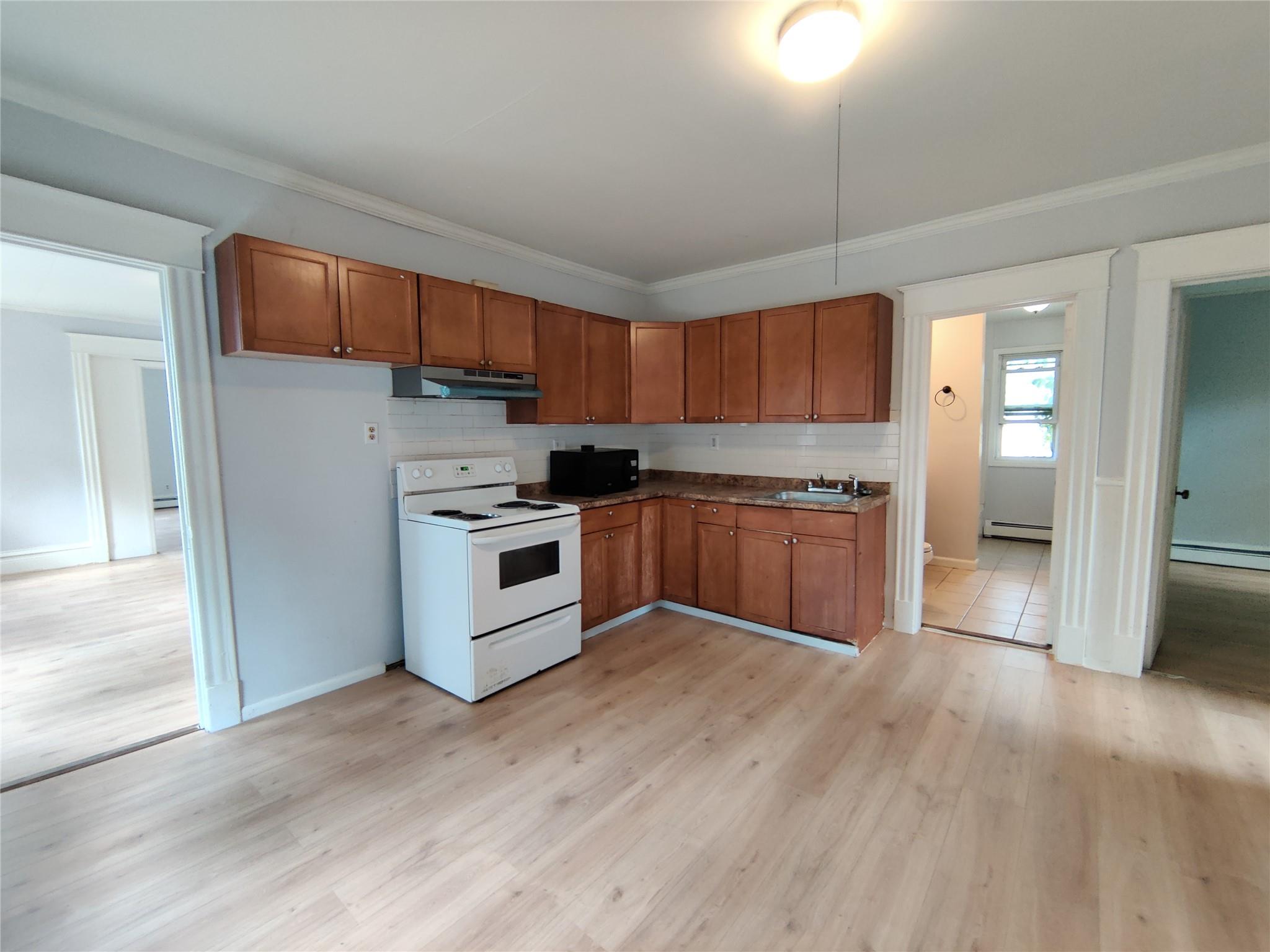 85 N Hamilton Street Unit: 3