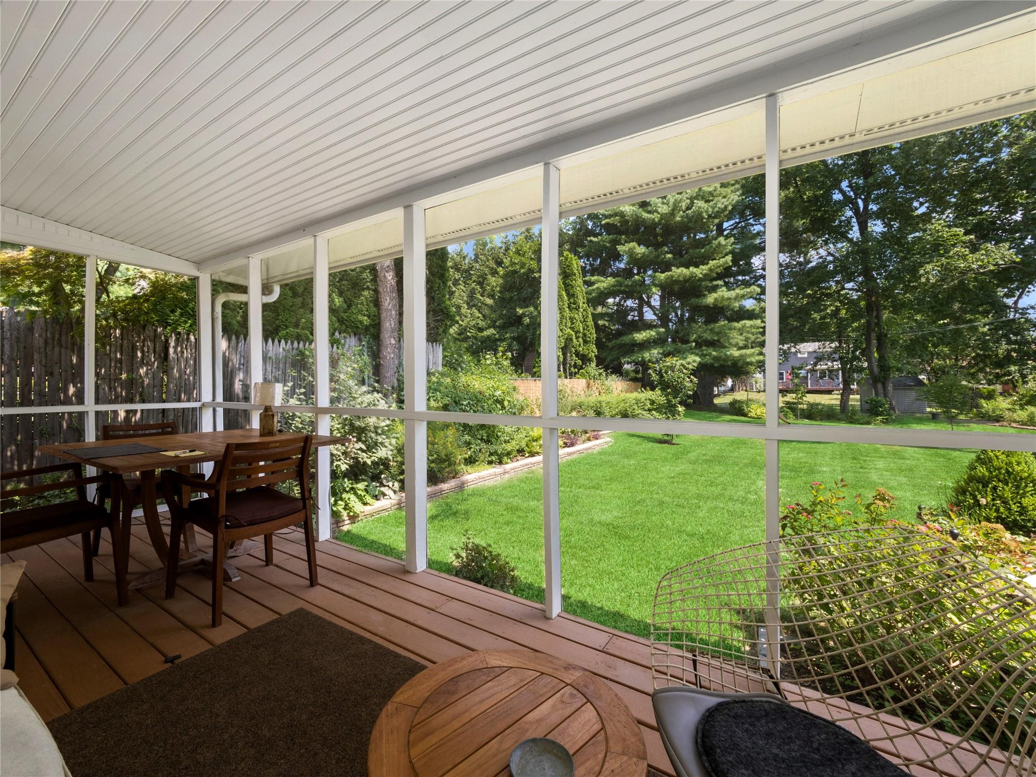 45 Oakwood Boulevard